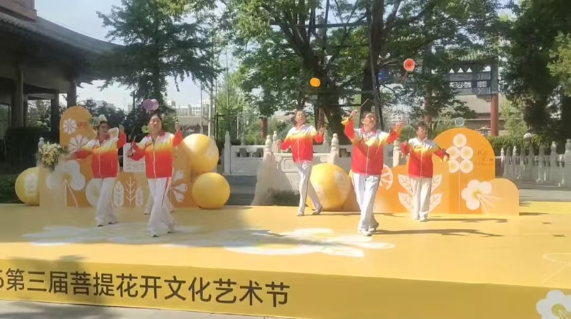 兴隆女队-1.jpg 兴隆女队-1.jpg