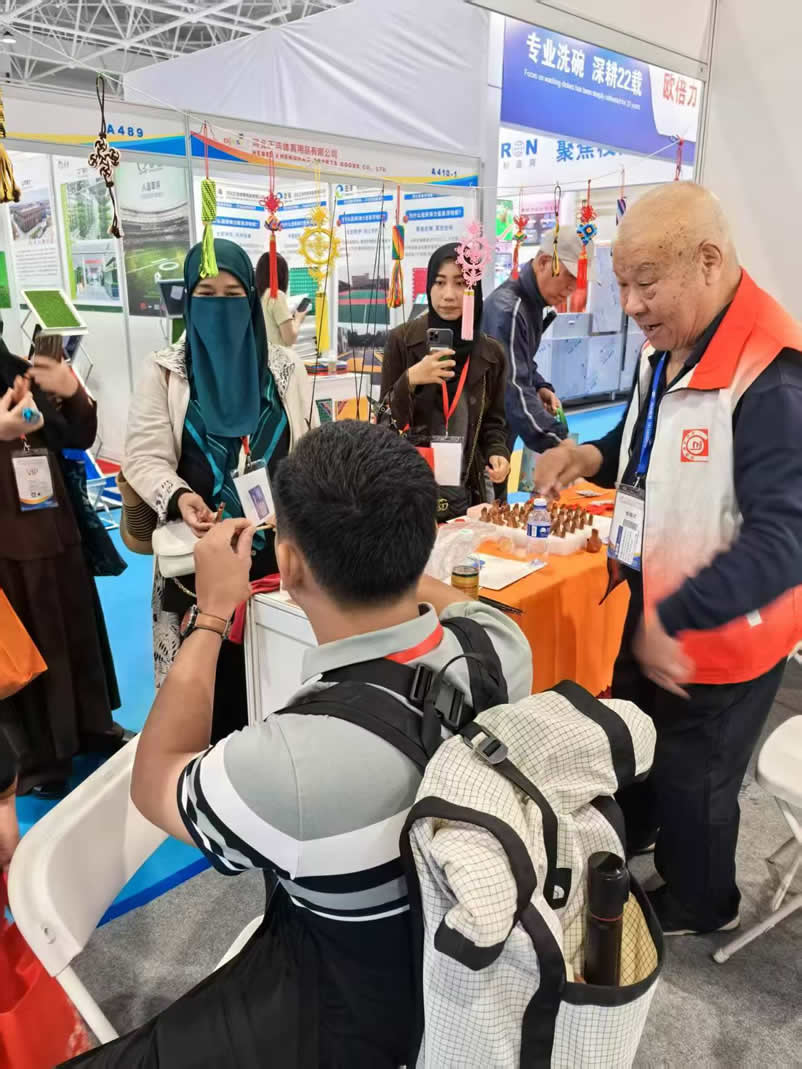 王文运-1-1.jpg