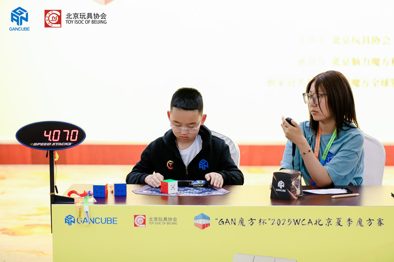 杜昱方-1.jpg