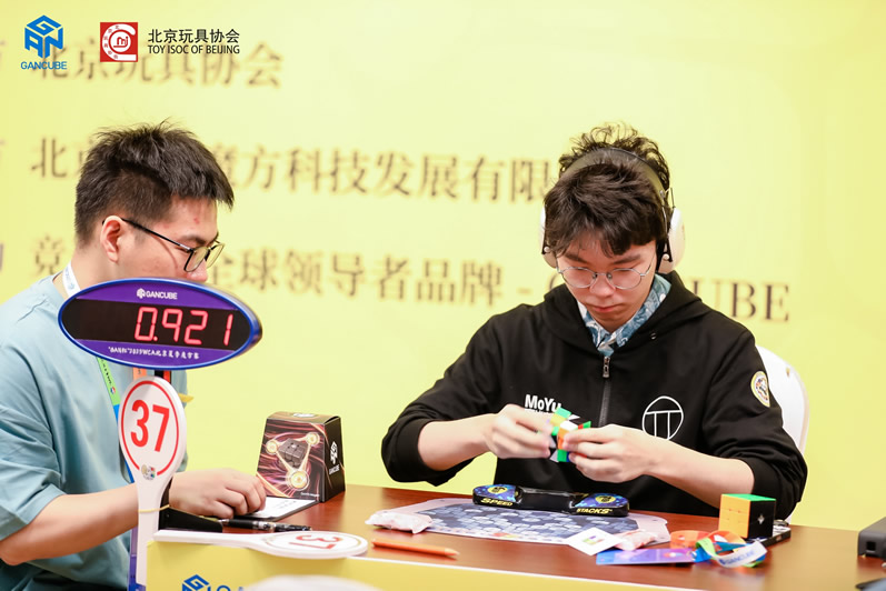 李佳洲-1.jpg