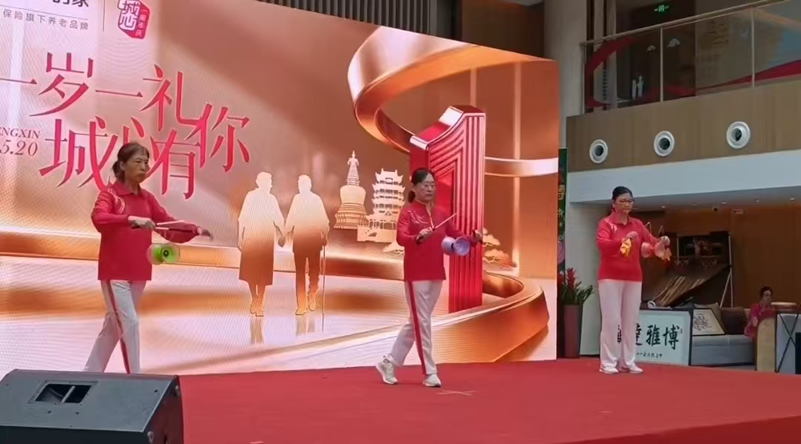 双轮-1.jpg 双轮-1.jpg