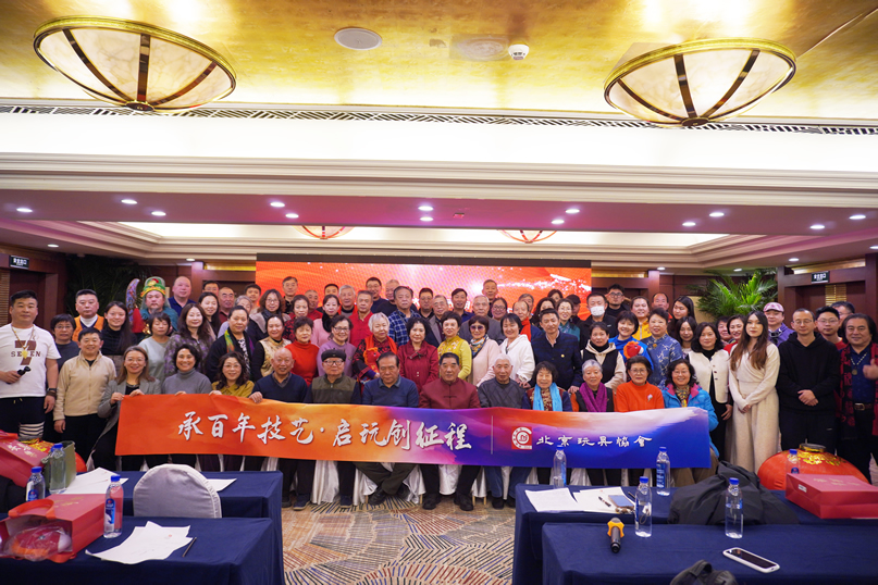 大合影-1.jpg