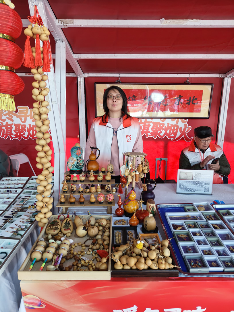 多喜葫芦车美莹-1.jpg