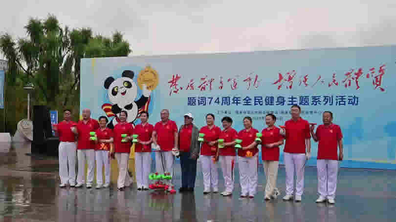 大合影-1.jpg